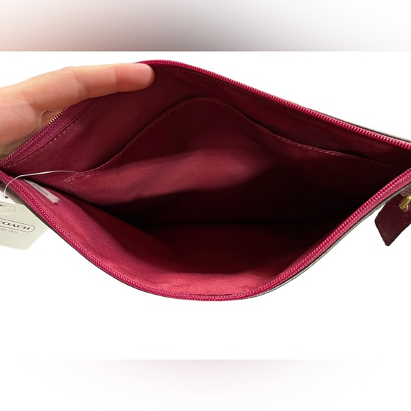 Coach large tech pouch NWT and box - Picture 4 of 8